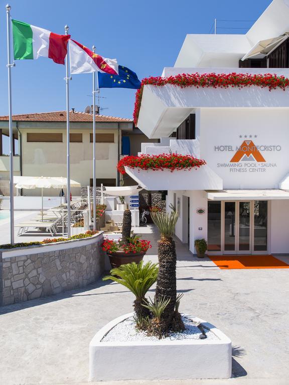 Hotel Montecristo Marina di Campo Exterior photo