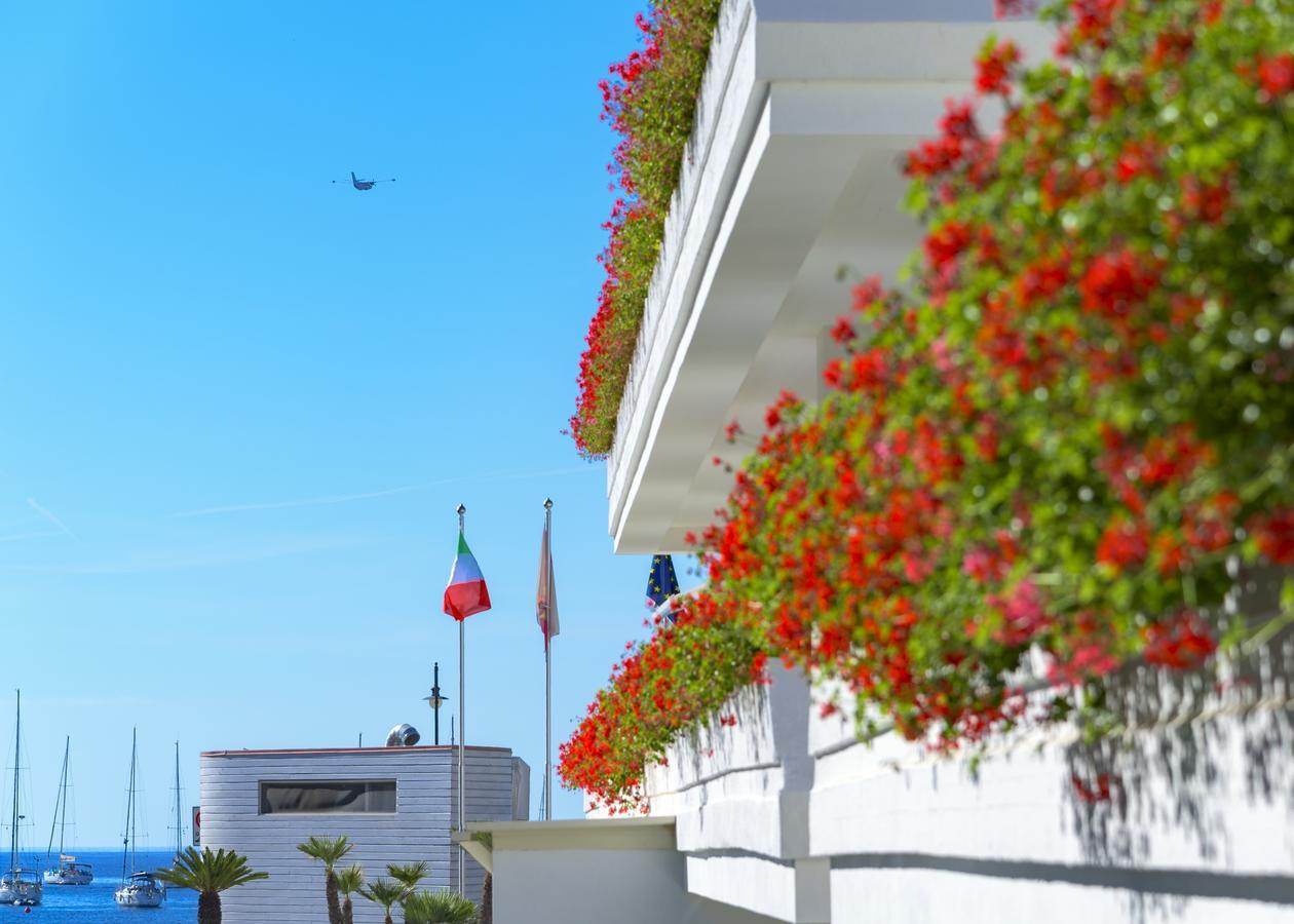 Hotel Montecristo Marina di Campo Exterior photo